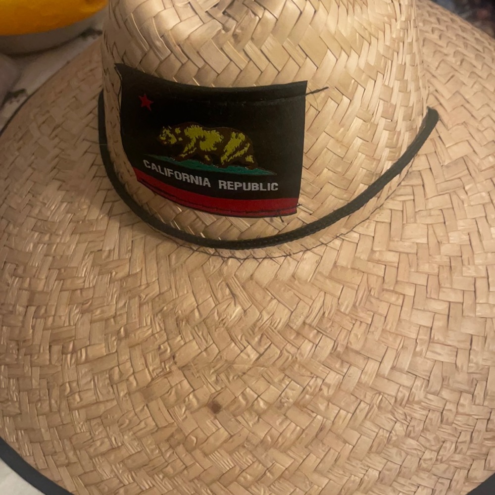 Cool hat to keep you from burning up